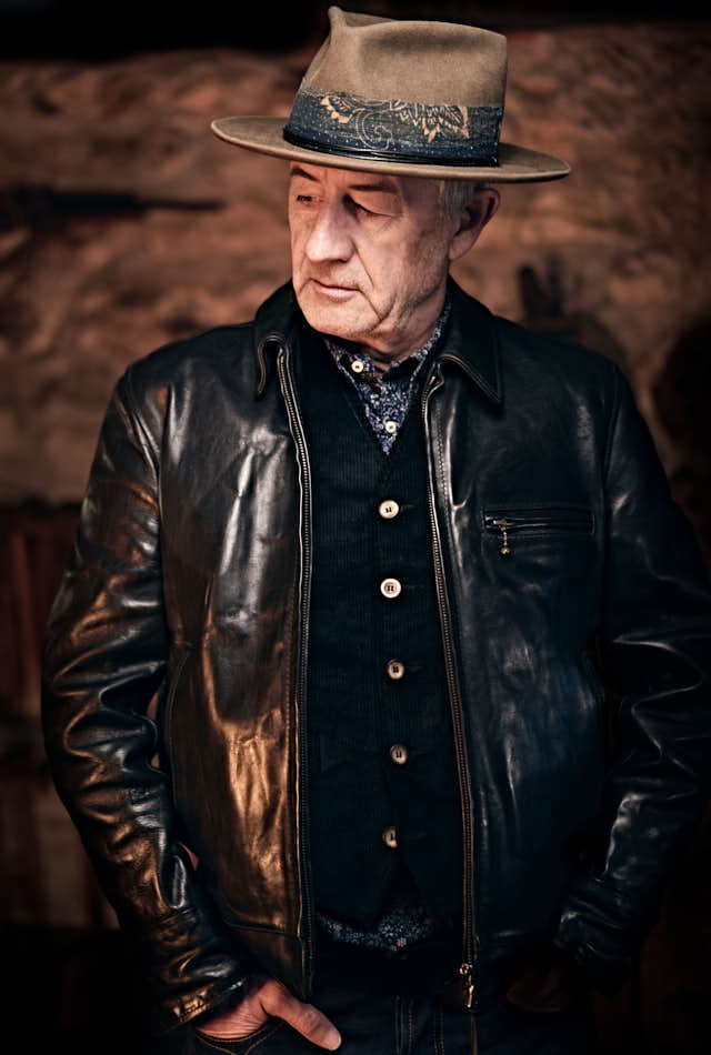 Charles Romeo Singer-Songwriter Porträt von Charles Romeo